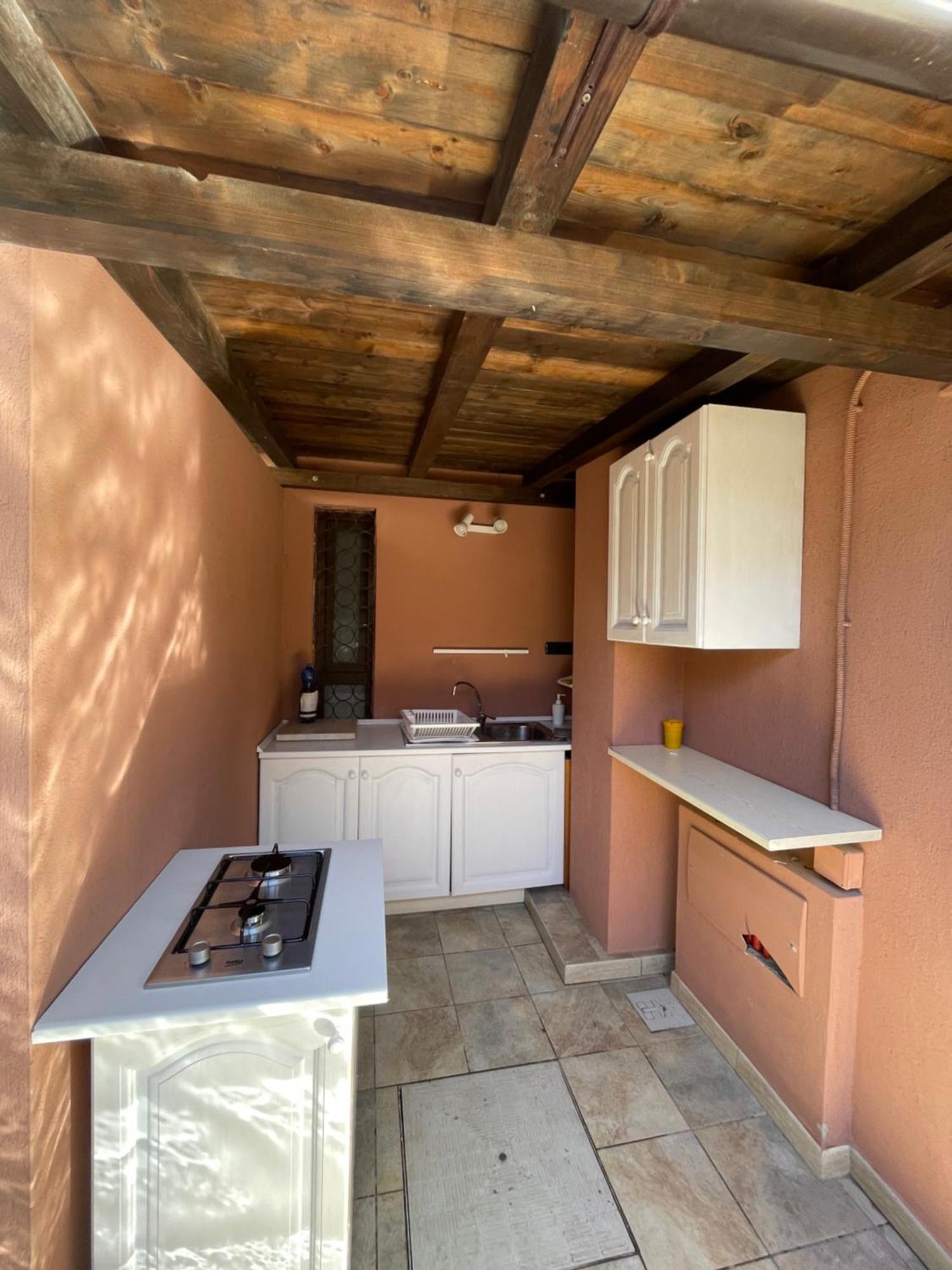 En-Suite On The Beach With Terrace E Garden R1150 Quartu SantʼElena Eksteriør bilde