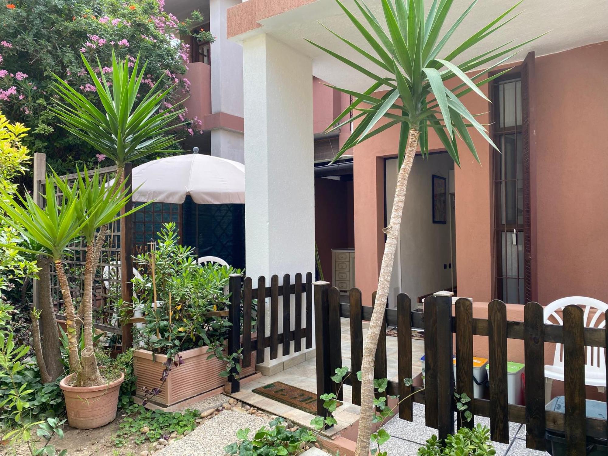 En-Suite On The Beach With Terrace E Garden R1150 Quartu SantʼElena Eksteriør bilde