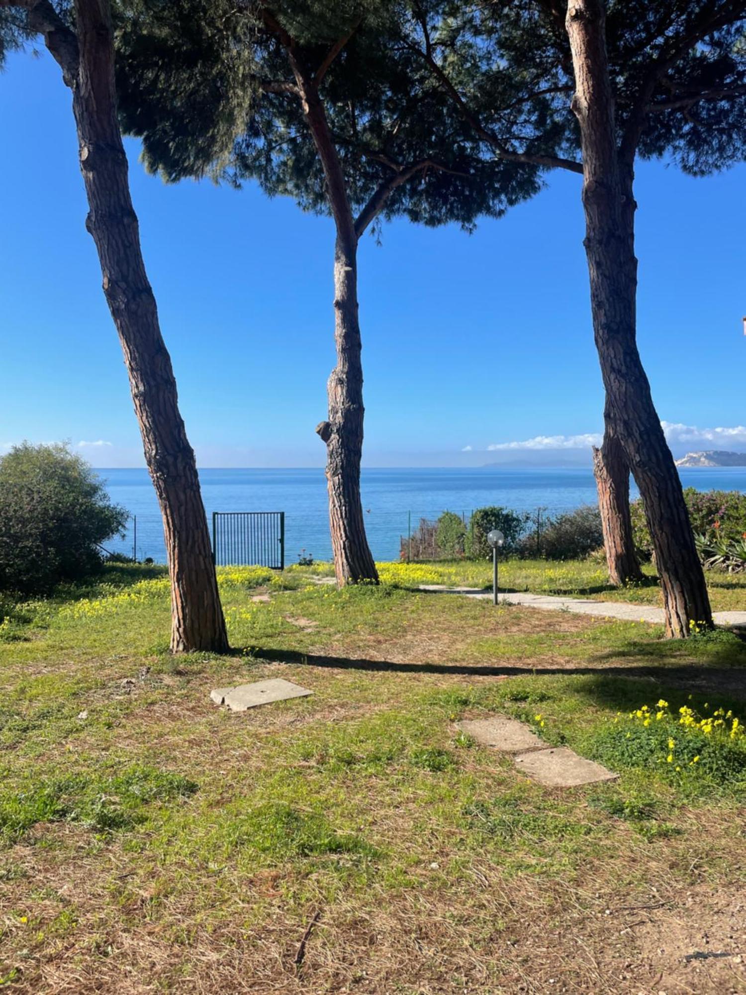 En-Suite On The Beach With Terrace E Garden R1150 Quartu SantʼElena Eksteriør bilde